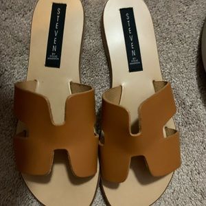 Steve Madden sandals